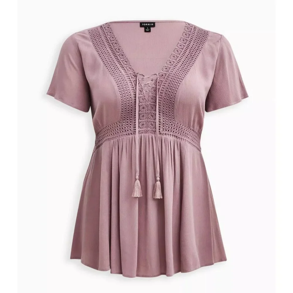 Torrid Babydoll Crinkle Gauze Crochet Inset Lace-Up Top Elderberry Plus Size 1X - Picture 5 of 7
